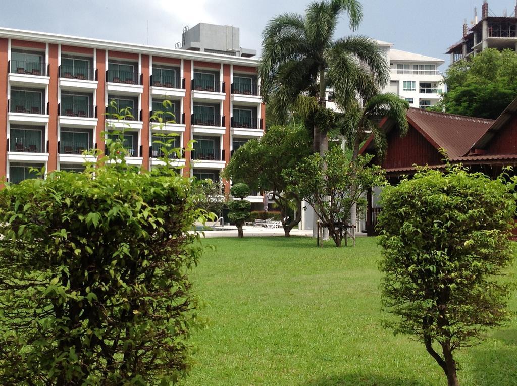 Hotel Marsi Pattaya Exterior foto