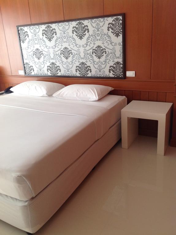 Hotel Marsi Pattaya Exterior foto